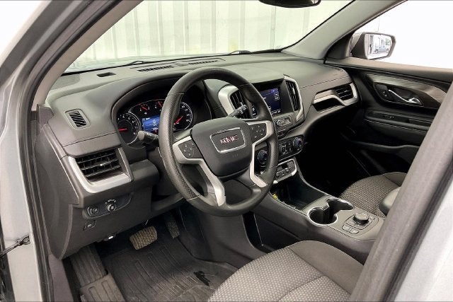 2024 GMC Terrain SLE - Photo 16