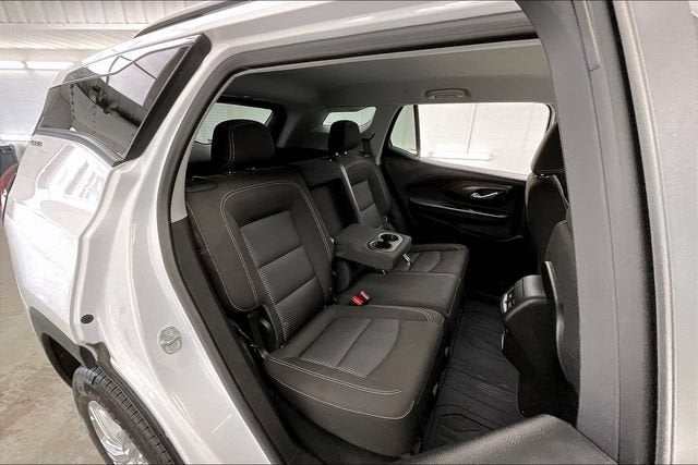 2022 GMC Terrain SLE - Photo 18