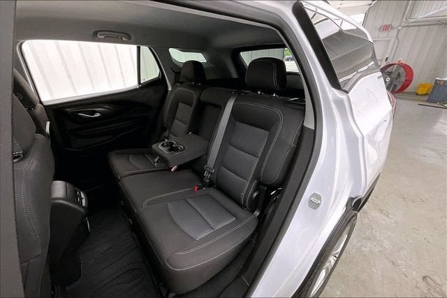 2022 GMC Terrain SLE - Photo 19