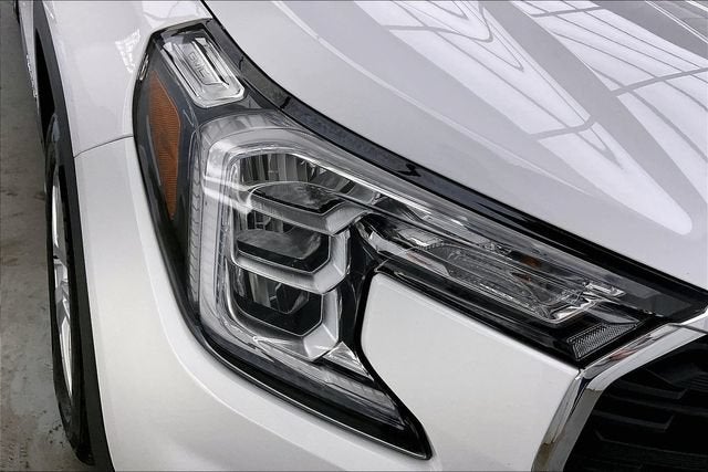 2022 GMC Terrain SLE - Photo 25