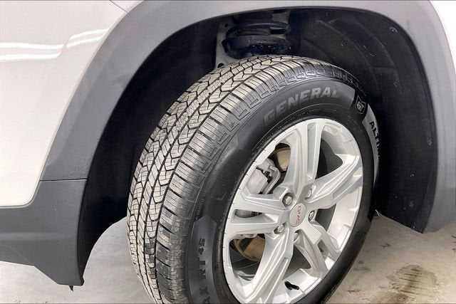 2022 GMC Terrain SLE - Photo 33