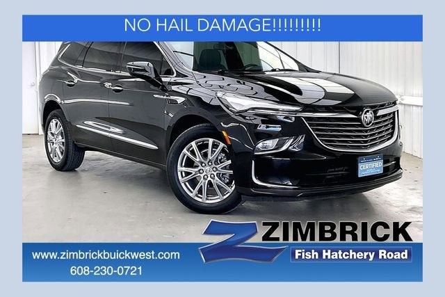 2023 Buick Enclave Essence AWD's photo