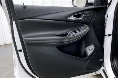 2025 Buick Encore GX Avenir