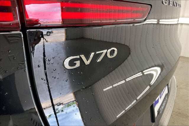 2026 Genesis GV70 2.5T Advanced