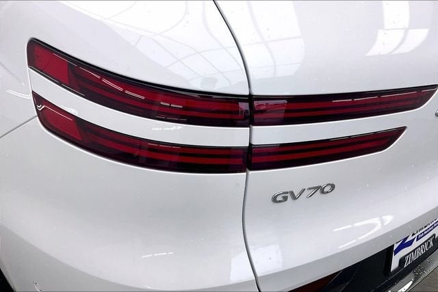 2026 Genesis GV70 2.5T Advanced