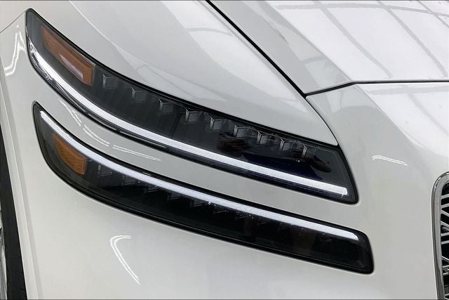 2027 Genesis GV80 2.5T