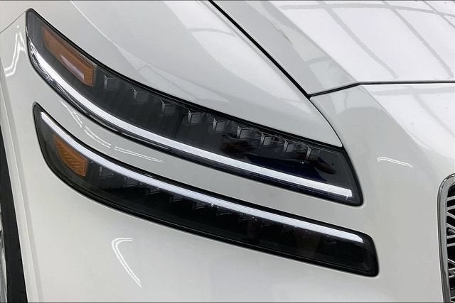 2027 Genesis GV80 2.5T