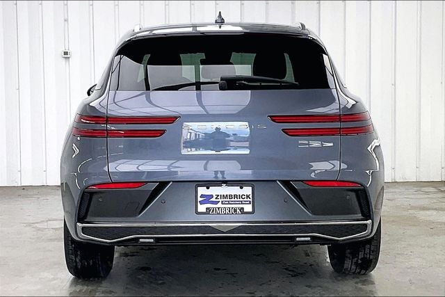2027 Genesis GV70 2.5T Advanced