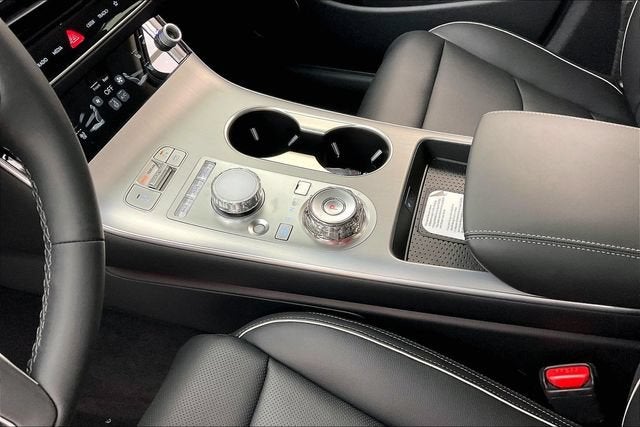 2027 Genesis GV70 2.5T Advanced