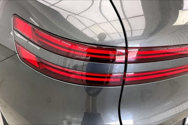 2027 Genesis GV70 2.5T Advanced