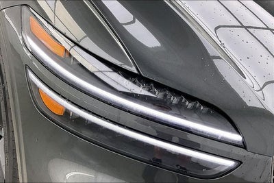 2027 Genesis GV70 Base