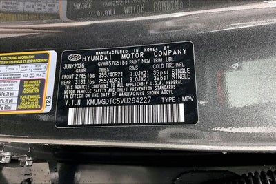 2027 Genesis GV70 Base