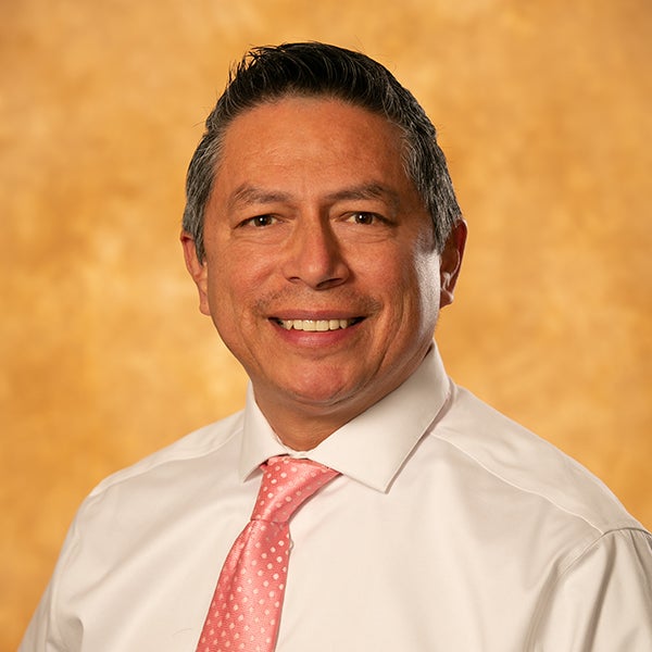 Carlos Pelaez 